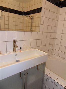 Hotel Lambeau Etterbeek Eksteriør bilde