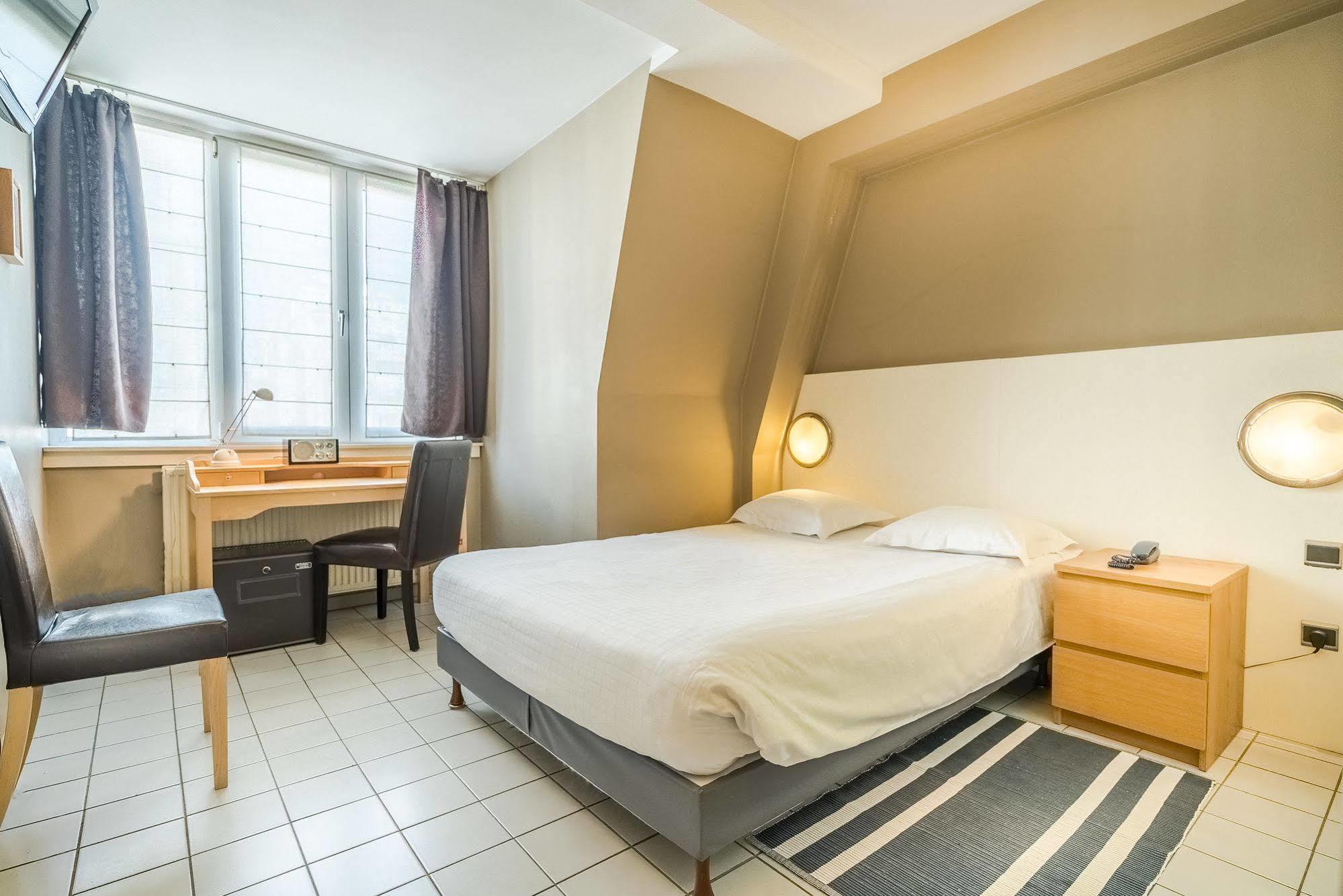 Hotel Lambeau Etterbeek Eksteriør bilde